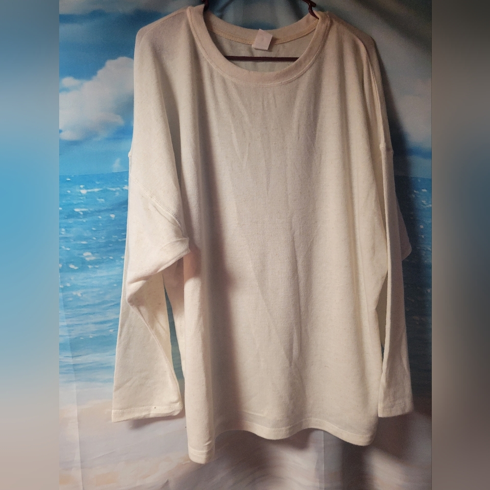 Spirit Jersey NWOT Mens White Lightweight Sweater Size Large